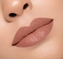 Load image into Gallery viewer, CREAM LIPSTICK - CAUGHT